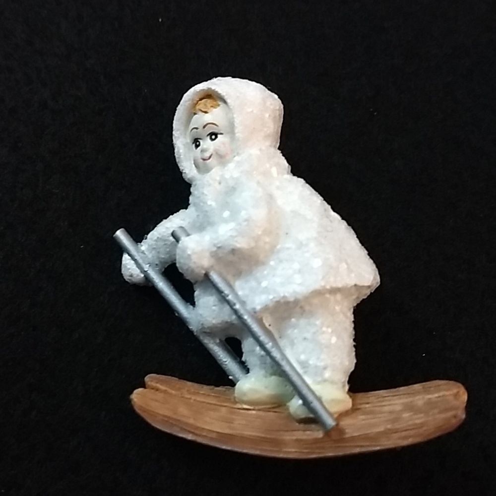 Vintage skiing child pin